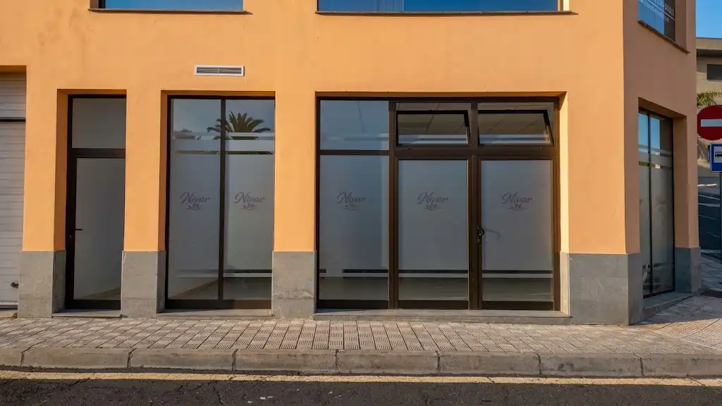 Fachada Centro para mayores en La Laguna